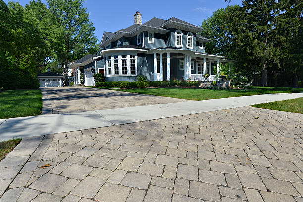 Best Professional Driveway Pavers  in Gloucester City, NJ